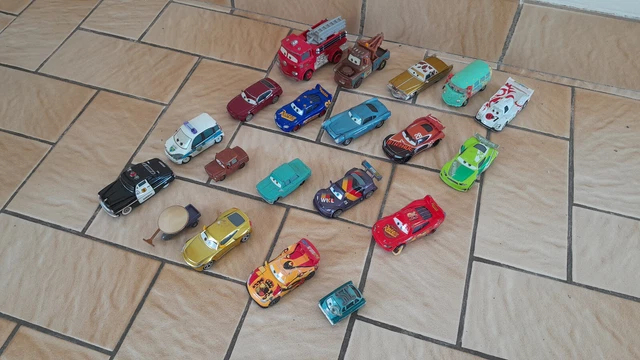 Disney Pixar Lot De 20 Voitures Cars Lot P 2