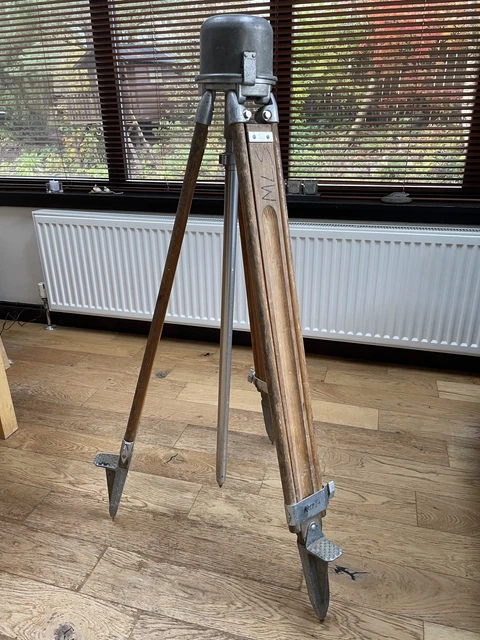 KERN SWISS VINTAGE Surveyors Wooden Tripod / Theodolite £155.66 ...