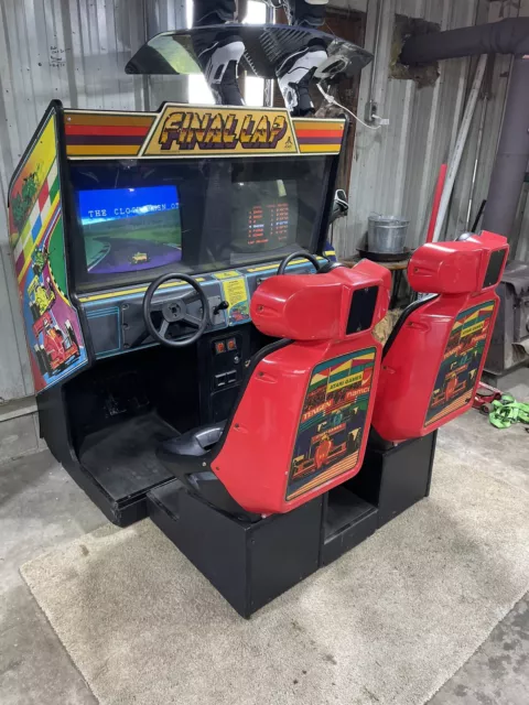 Atari Final Lap Arcade Machine by NAMCO Rare