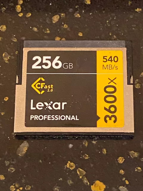 Tarjeta de memoria usada Professional 3600x CFast 2.0 256 GB