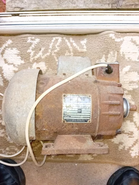 electric motor 240 v single phase