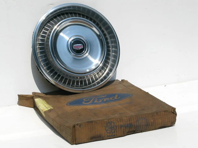 1971-1978 Mercury Comet Zephyr 1976 Maverick NOS 14" wheel cover D14Y-1130-B