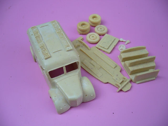 Camion Pompier Guinard Delahaye 1:43 - Modèle Réduction Collection - OPO 10 - Sans Boîte