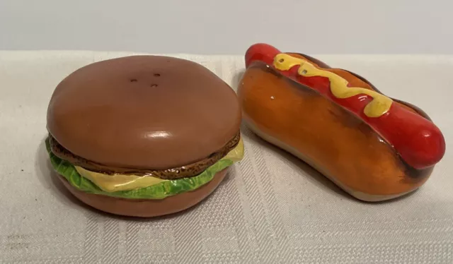 Vintage Enesco Hamburger & Hot Dog Novelty Ceramic Salt & Pepper Shakers