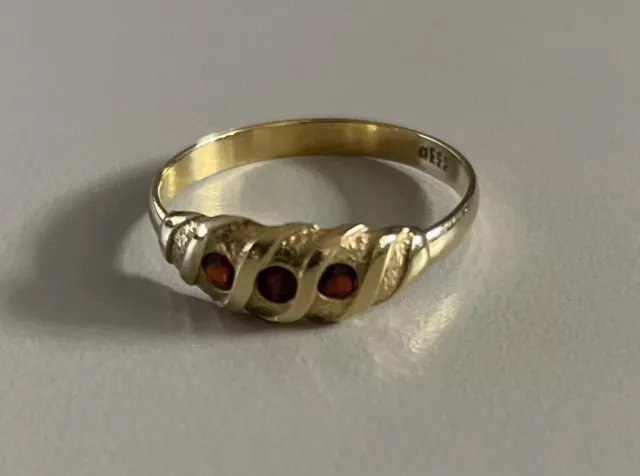 Goldring mit Schmuckstein (333) aus Juwelier-Nachlass