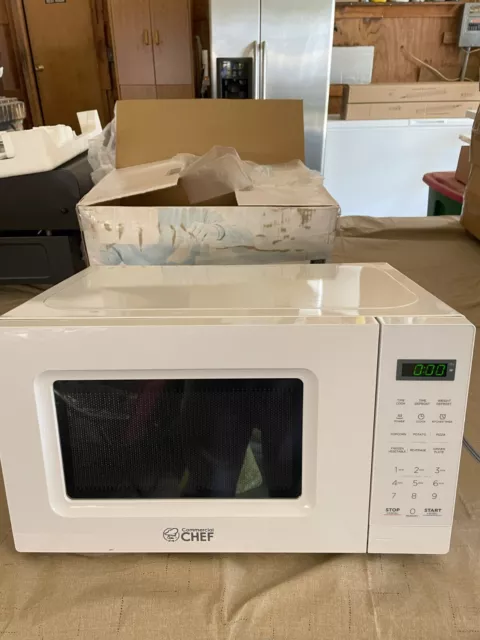 Commercial Chef small microwave/.7 Cu.Ft. Countertop Microwave with digital disp