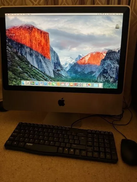 Apple I Mac Desk Top computer 20, Mid 2007” without mouse and keyboard