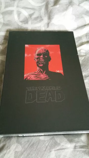 THE WALKING DEAD SEALED Deluxe Hardcover Vol 1 Omnibus Slip Case Image Comics