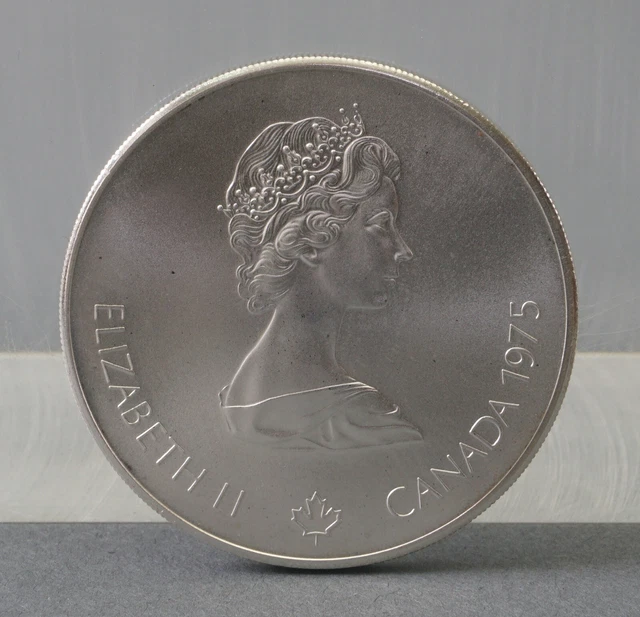1975 Canada Queen Elizabeth 2. OLYMPIA Swimming 5 Dollar 1.49JB