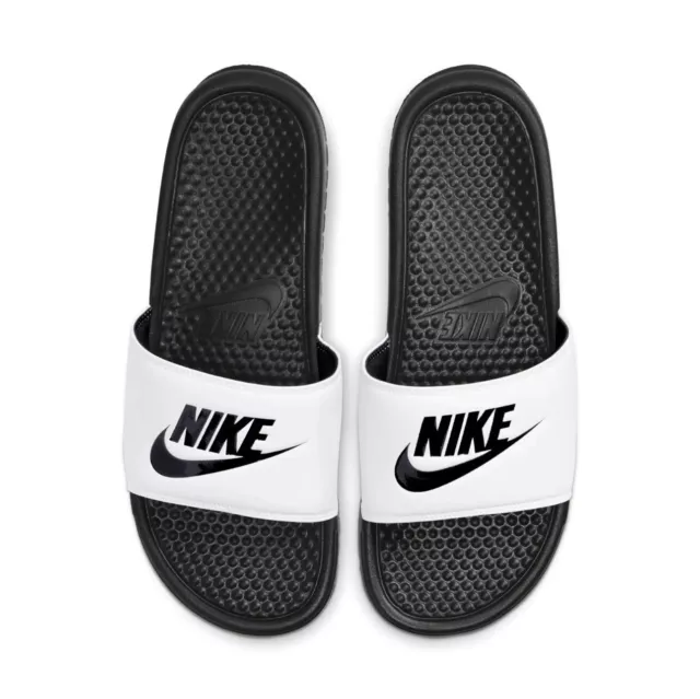 Men’s Nike Sliders- Size 9 UK