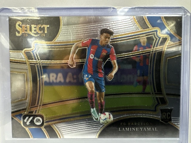 LAMINE YAMAL 2023-24 Select La Liga Field Level FC Barcelone recrue