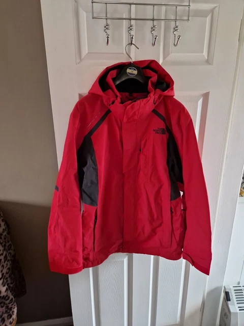 Mens The North Face Hyvent Waterproof Jacket  Breathable Medium