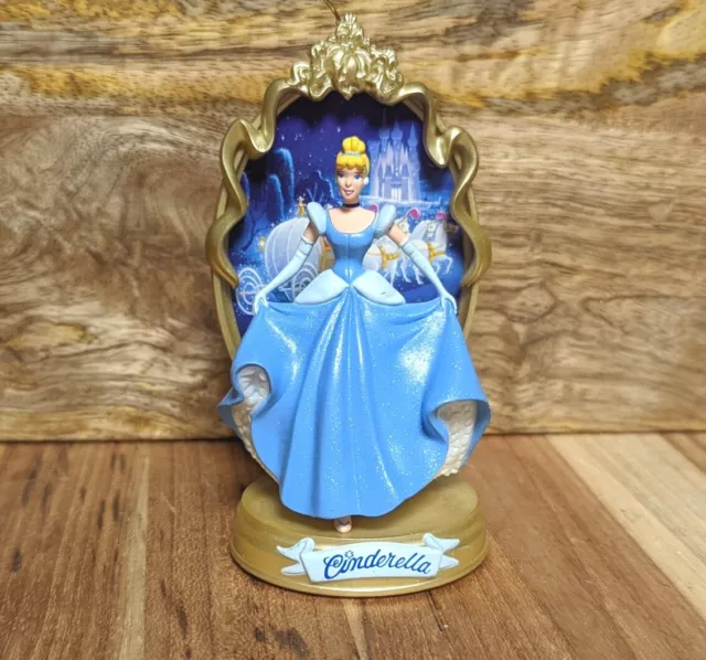 Hallmark Keepsake Christmas Ornament 1997 Walt Disney Cinderella