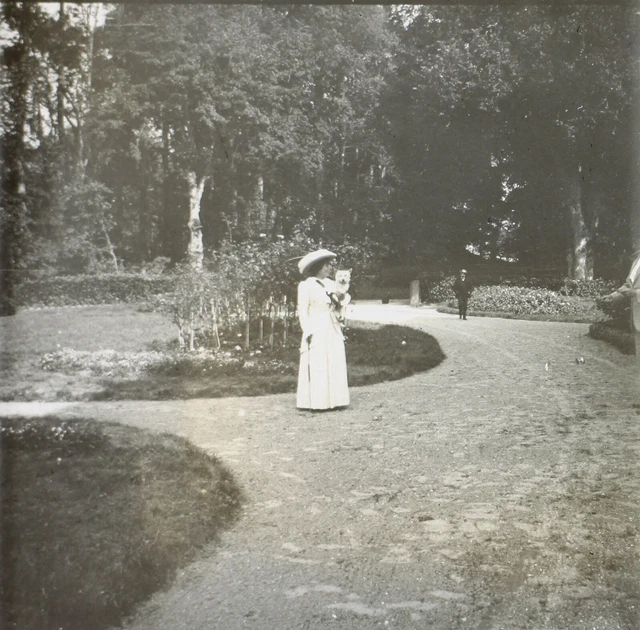 Women's Garden Fashion Photo Stereo Glass Plate Vintage V34L2n