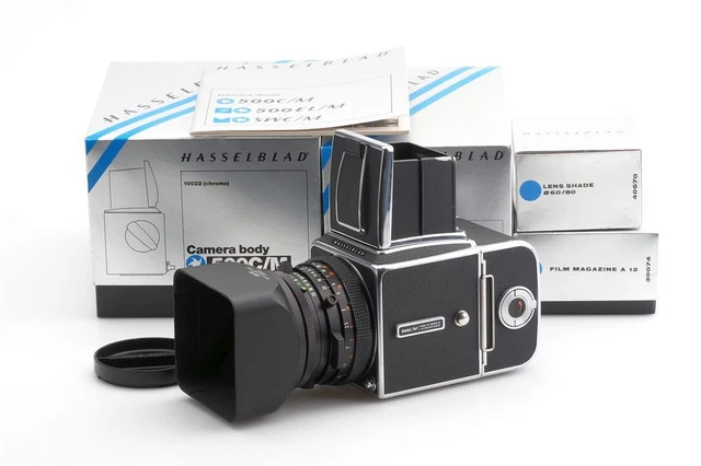 Hasselblad 500 C/M Chrome Outfit With Cf Planar 2.8/80mm T (1685818669)