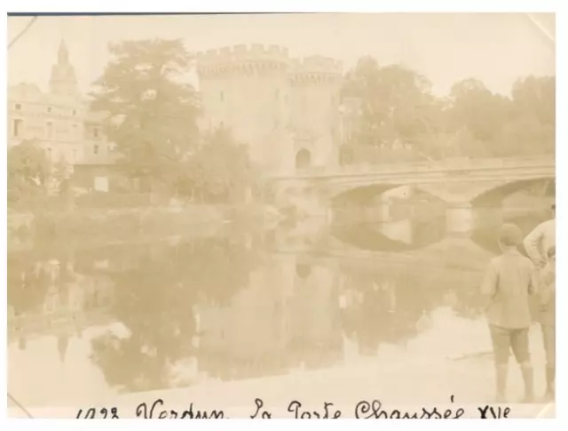 France, Verdun, La Porte Chaussée  vintage silver print,  Tirage argentique