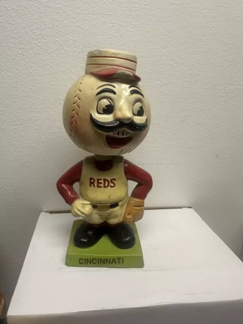 Vintage 1960s Cincinnati Reds Bobblehead Nodder Green Square Color Base