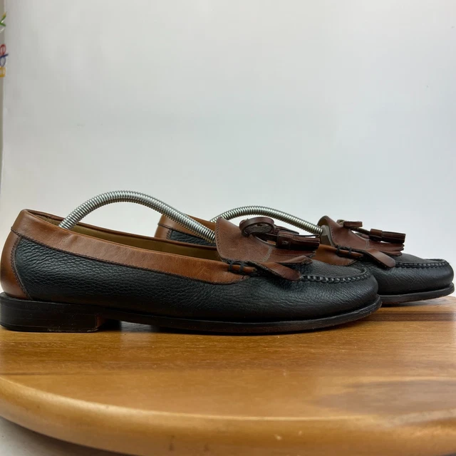 MENS COLE HAAN Country 2-Tone Leather Kilt Tassel Loafers  display picture 1