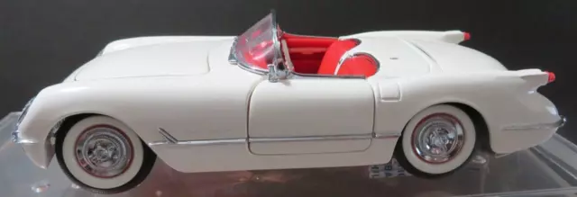 #11 1:24 Franklin Mint 1953 Corvette Convertible WITH DISPLAY CASE