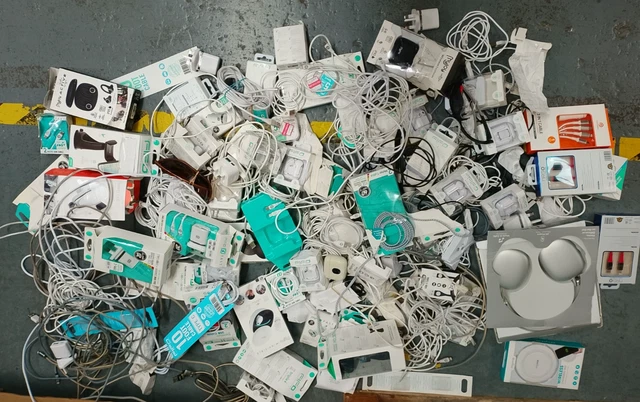 LARGE JOB LOT Stock Clearance Deal Wholesale Mixed items 3000