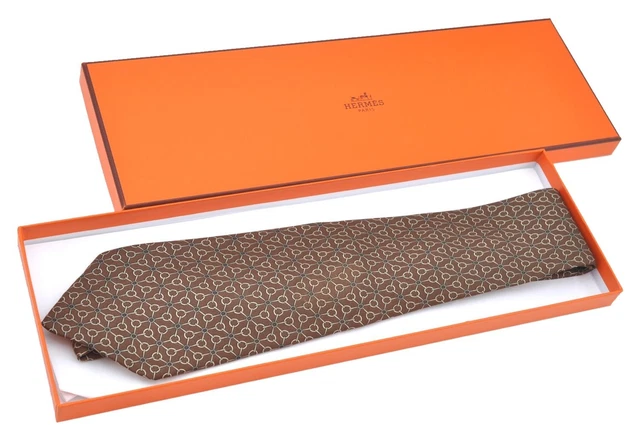 Authentic HERMES Tie Necktie Chain Pattern Silk 650TA Brown Box K2390