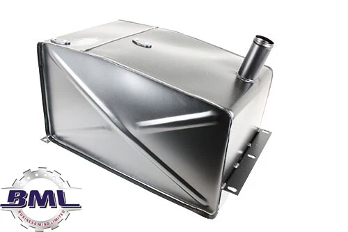 LAND ROVER SERIES 2 Fuel Tank Swb (Petrol & Diesel). Part - 552174 £152 ...