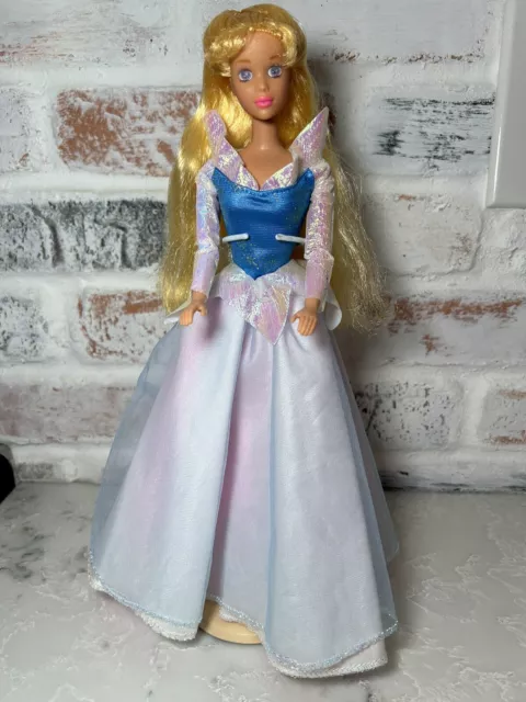 1990’s Aurora Sleeping Beauty Disney Mattel DISPLAY Barbie Doll Revers. Dress