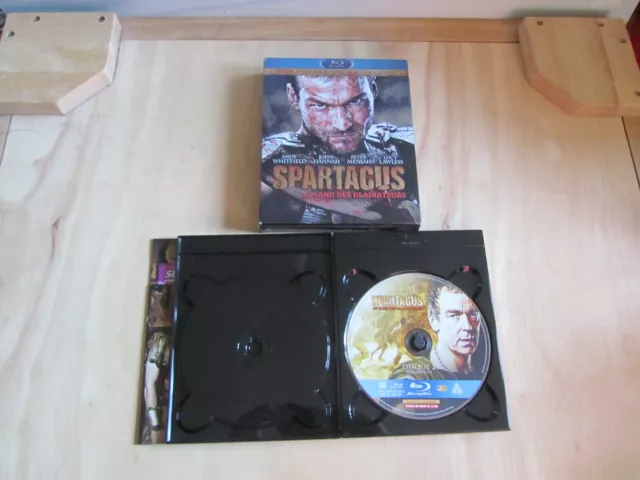 SPARTACUS : Le Sang Des Gladiateurs- L'Intégrale de la Saison 1- Coffret Blu-Ray