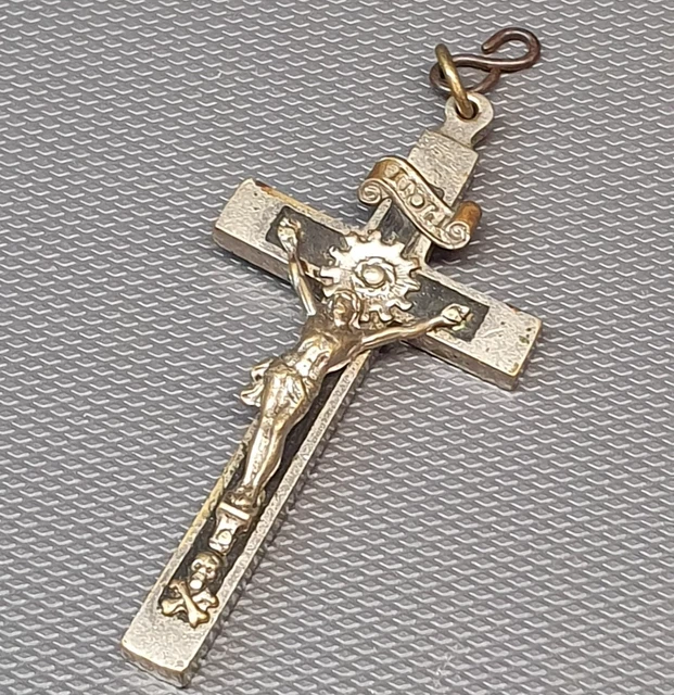 CROIX RELIGIEUSE , crucifix , argent massif , ébène. EUR 100,00