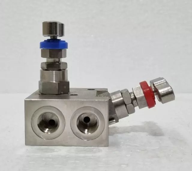 Parker Instrumentation Manifold Valve, 1/4" Bspp, Hals2V4Rrhv-Mh (Hals2V)