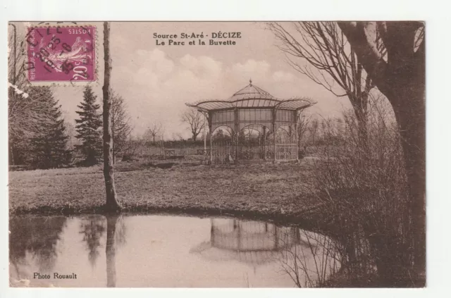 DECIZE - Nievre - CPA 58 - Le parc et la Buvette Source St Aré