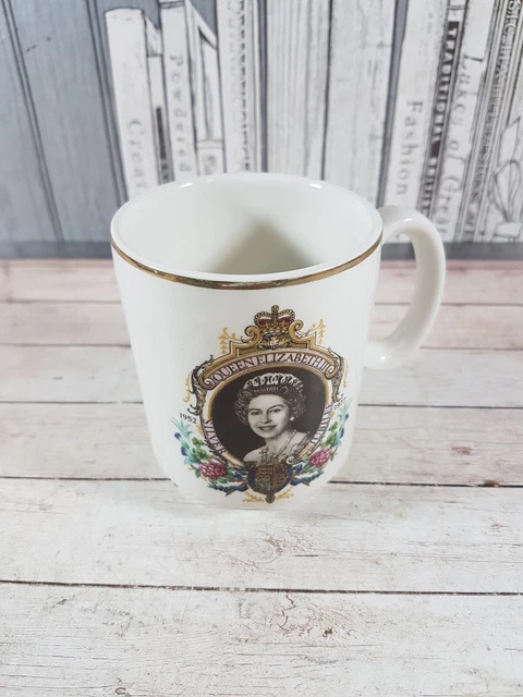 Lord Nelson Pottery ER Silver Jubilee Mug