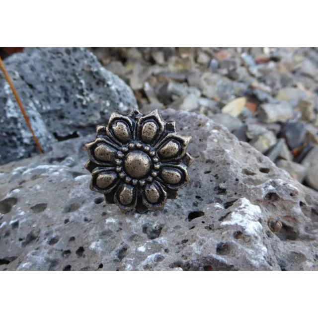 Vintage Drawer Pull Bronze Metal Flower Handle Kitchen Cabinet Dresser Door Knob