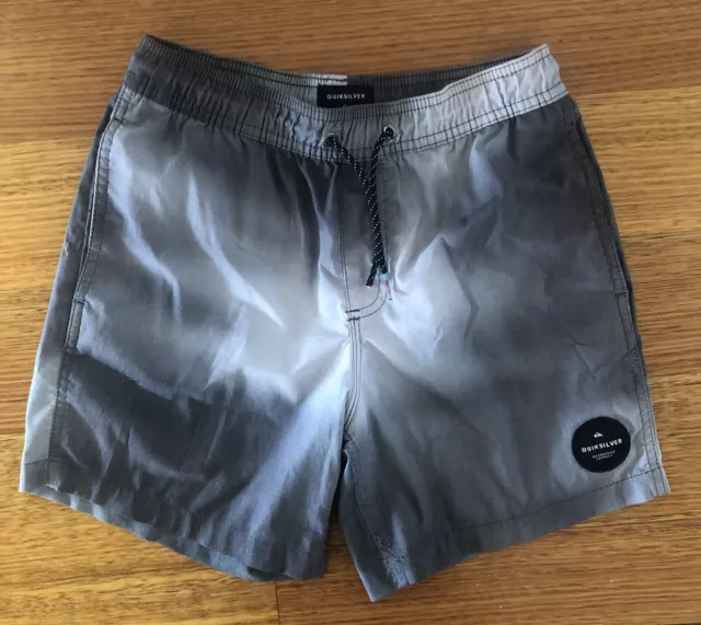 Quiksilver Boys Size M/ 12 Board Shorts