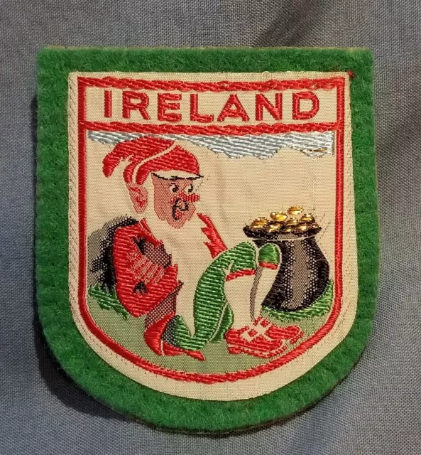 LMH Patch Woven Felt Badge IRELAND Leprechaun Pot of Gold Irish Folklore Red Jkt