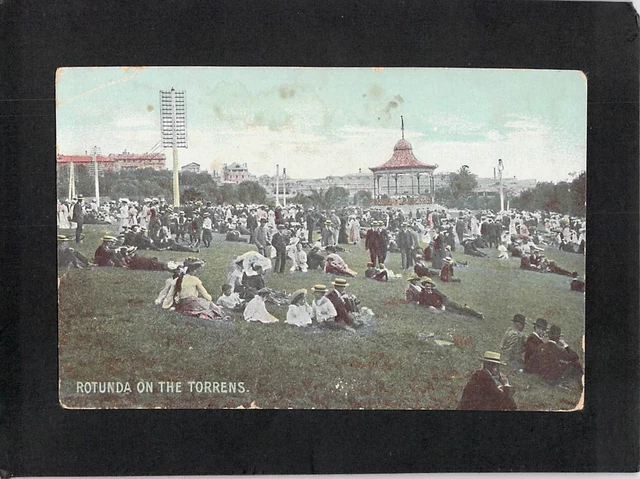 A8566 Australia SA Adelaide Rotunda on the Torrens Elder Park vintage postcard
