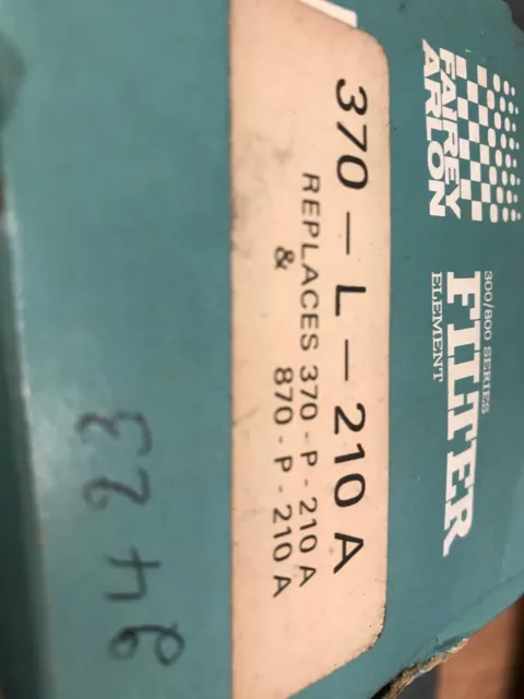Élément filtrant FAIREY ARLON 370-L-210A dans son emballage d'origine 3