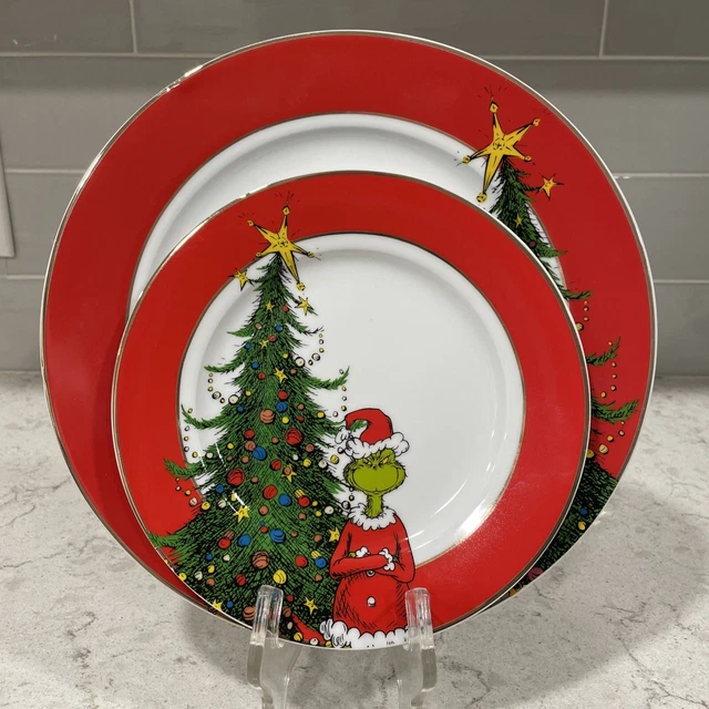 SET OF 8 Dr. Seuss The Grinch Who Stole Christmas Red Dinner & Salad