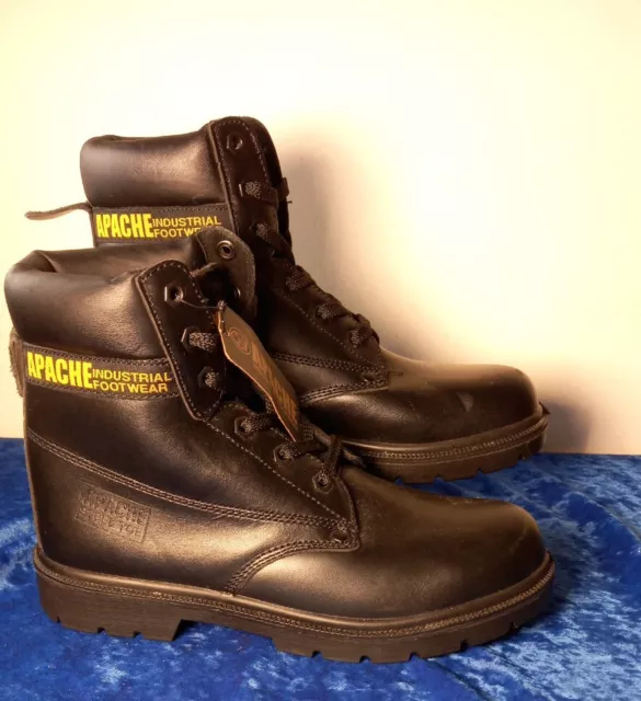 Mens Apache Industrial Footwear Steel toe caps. size 8 uk New.