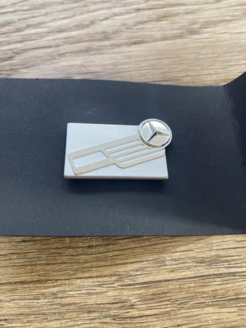 Mercedes Benz Pin ATEGO, 925er Silber, neu in Originalverpackung