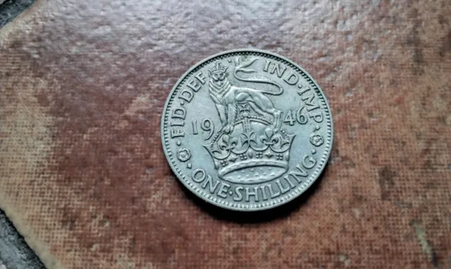 Monnaie De Un Shilling Anglais En Argent Non Nettoyer.voir Foto De 1946