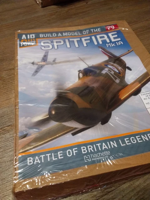 BUILD A MODEL OF THE SPITFIRE MK IA ISSUE 79 HACHETTE  Magazine  FREE P&P