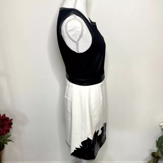 Laundry by Shelli Segal Black & White Fit & Flare Sleeveless Dress 2