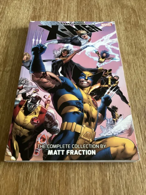 Uncanny X-Men : The Complete Collection by Matt Fraction - Volume 1