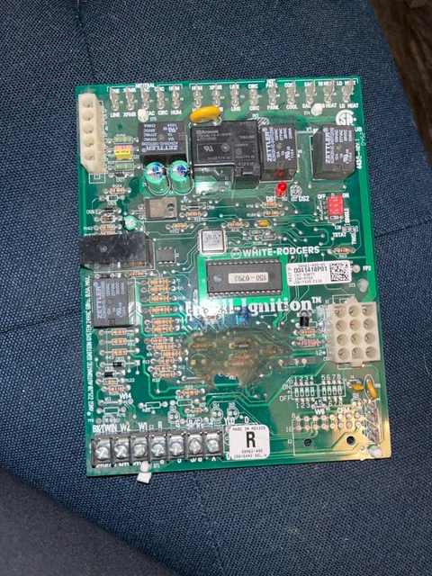 TRANE WHITE RODGERS 50M61-495 Furnace Control Circuit Board D341418P01