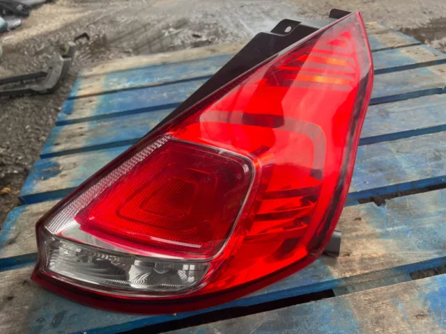 2012-2017 Mk7.5 Fl Ford Fiesta Rear Tail Light Rh Driver Side C1Bb13404A