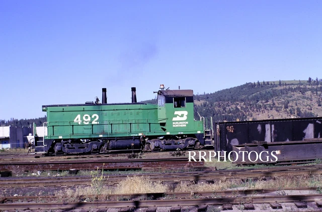Railroad Print Burlington Northern Bn Emd Nw2 Loco #492
