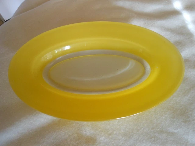 ANCIENNE COUPELLE VIDE POCHE RAVIER VERRE CRISTALLIN NID DABEILLES Non Signee 110494