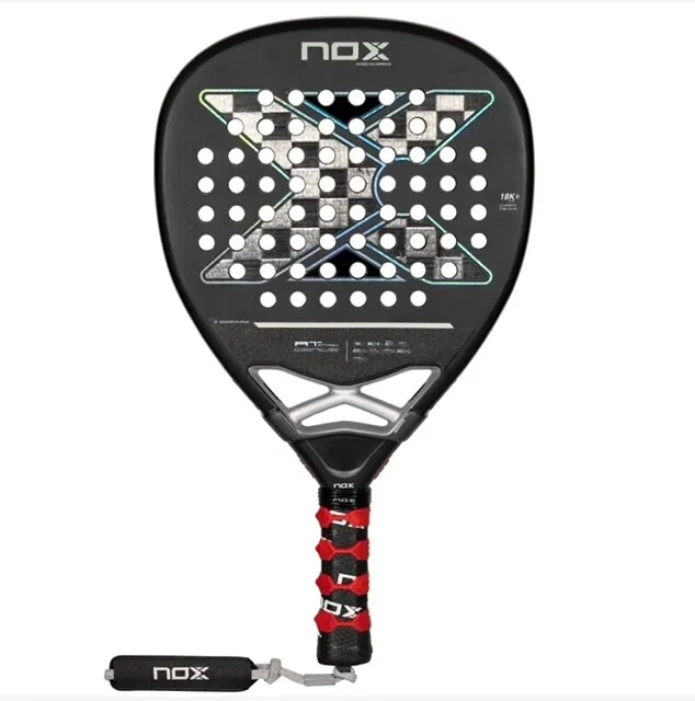 Pala de padel NOX AT Luxury ATTACK 18K Alum 2024 by Agustín Tapia