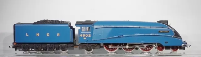 Hornby OO Class A4 "Seagull" LNER Steam Locomotive Code 8569-171 3